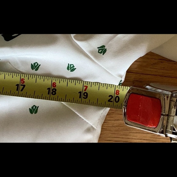 Outstanding green and white border print dress with Vneck button down the front - Picture 13 of 16